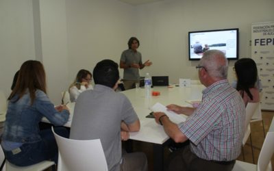 Los expertos animan al calzado a incorporar la cultura de la cooperación para potenciar la economía circular en el sector